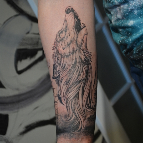 Howling Wolf Tattoo