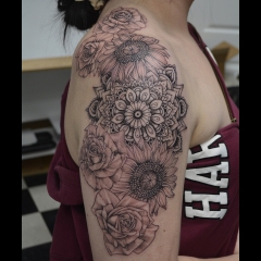 roses-mandala-sm-2