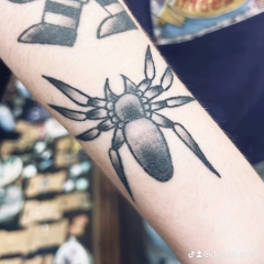 traditional-spider-tattoo