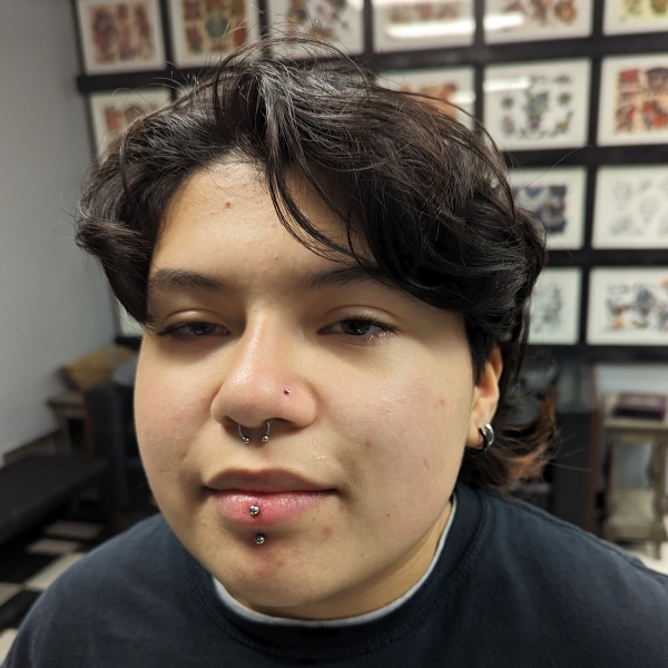 vertical-labret-sm