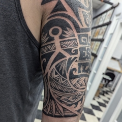 tribal-extension-indalo-sun-moon-tattoo