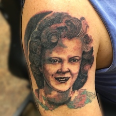grand-mother-portrait-tattoo