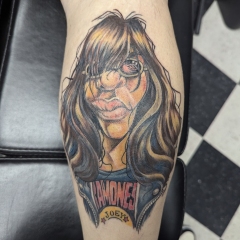 joey-ramone-caricature-portrait-tattoo