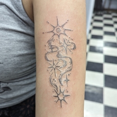 fine-line-space-dust-star-tattoo