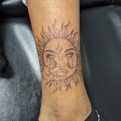 fineline-sun-tattoo-sm