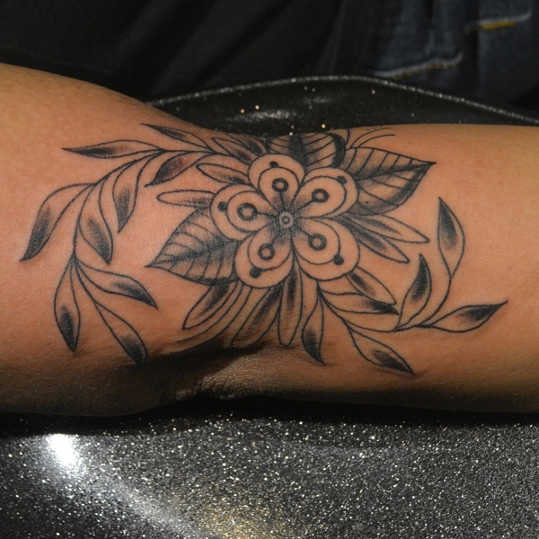 traditional-flower-bg-sm